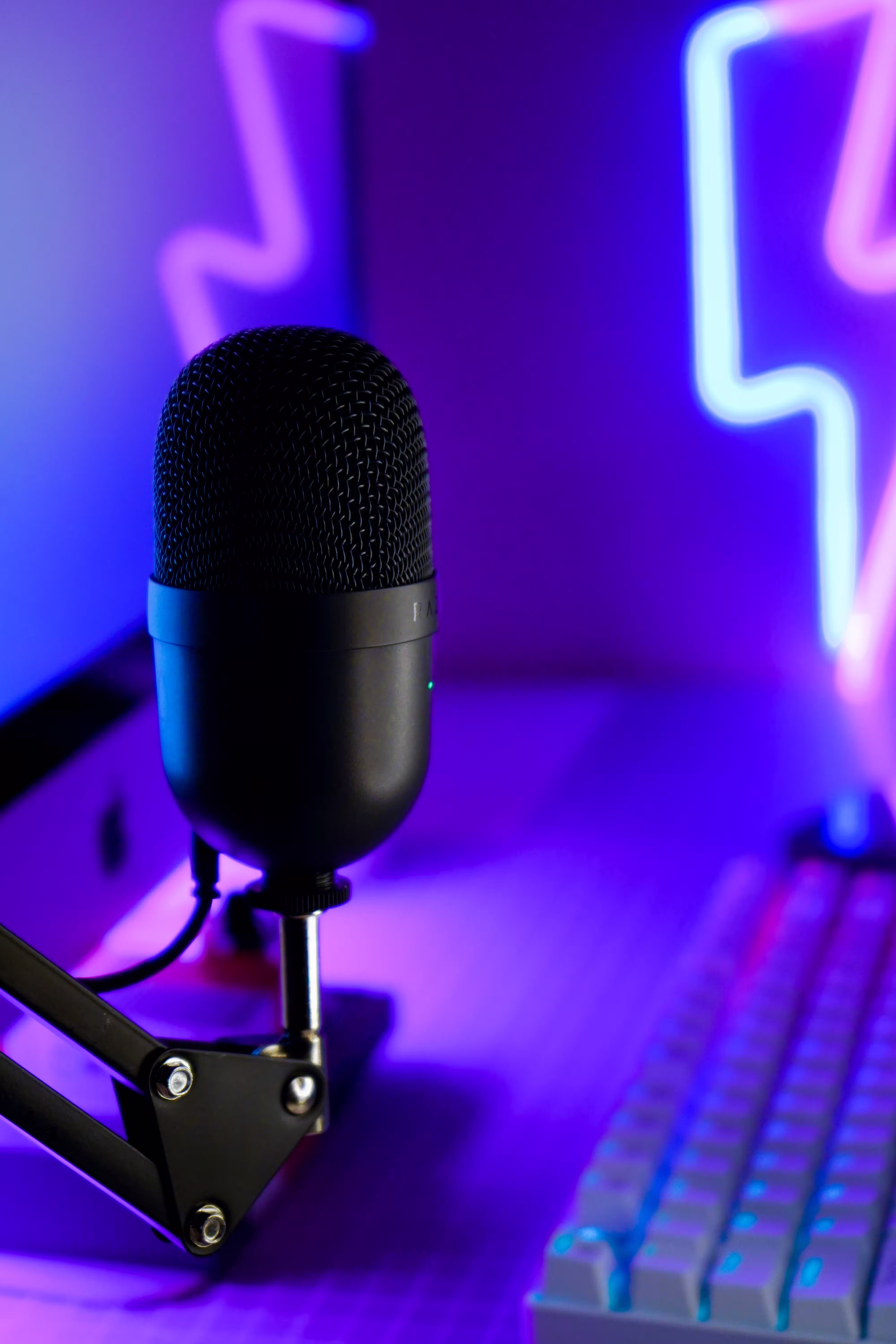 Microphone